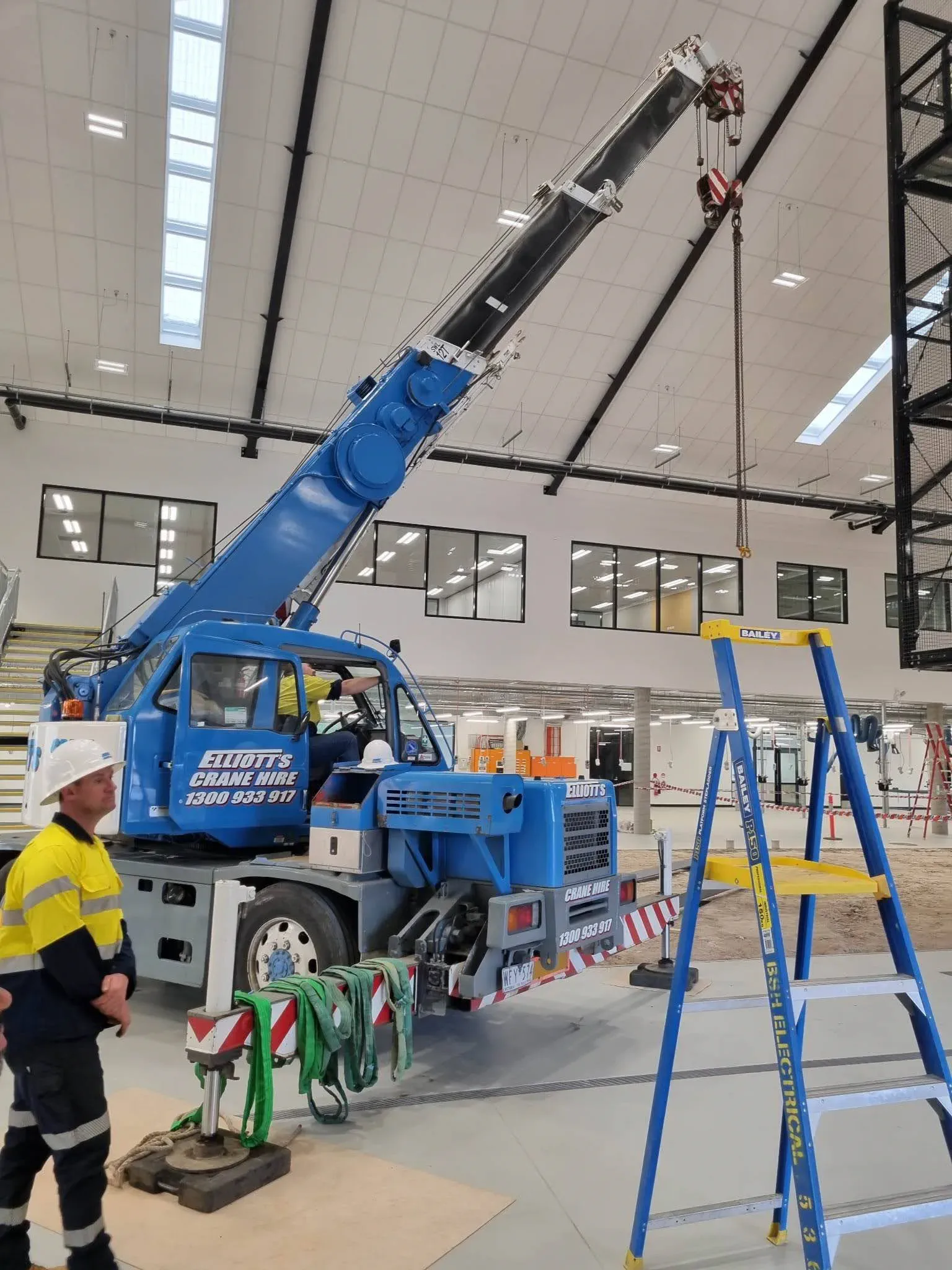 Hansen & Yuncken TasTAFE WET CoE - 4S Goods Lift
